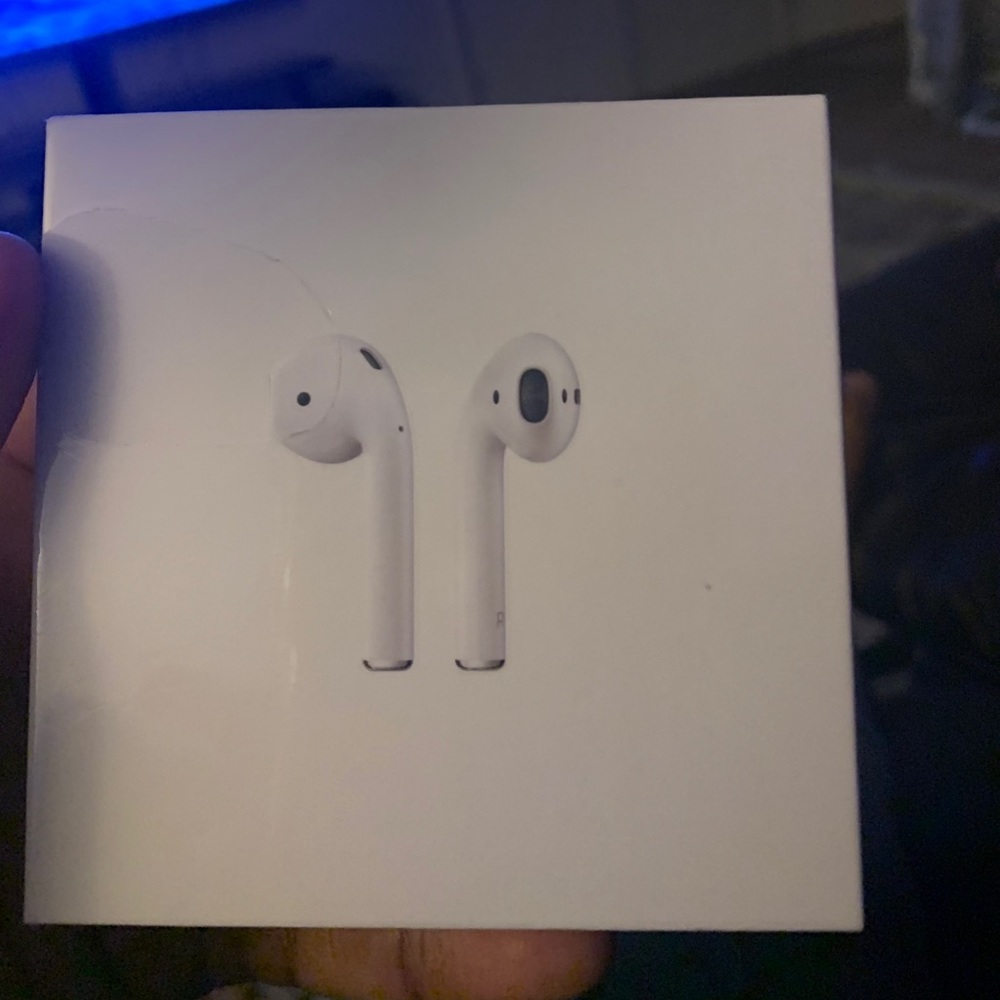 Apple AirPods